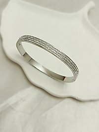 üzeri taşlı silver kelepçe