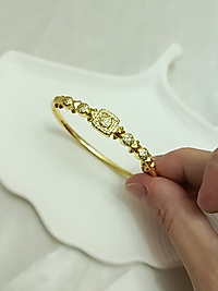 baget taşlı kelepçe