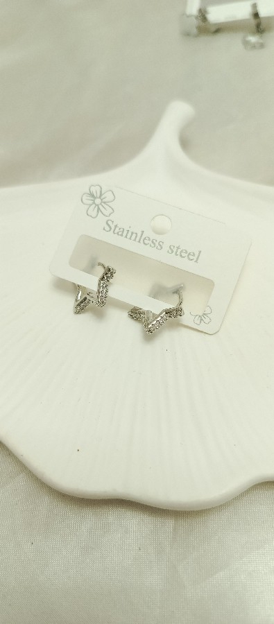 silver taşlı yıldız küpe