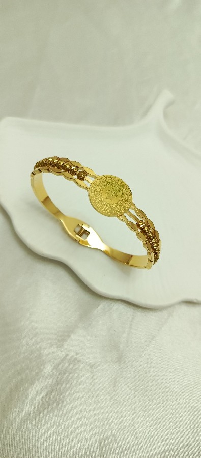 dorikalı çeyrekli kelepçe