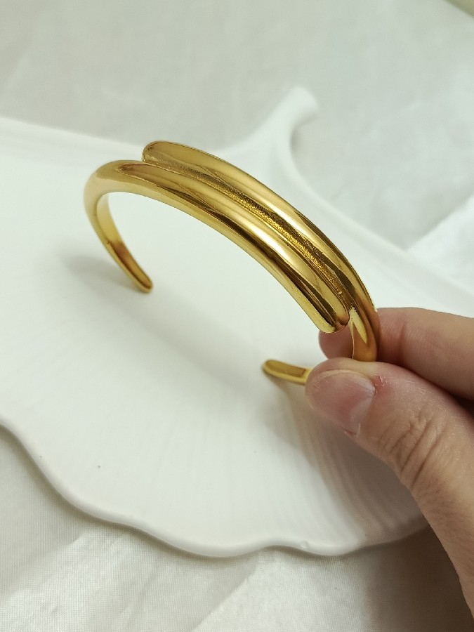 altı açık kelepçe