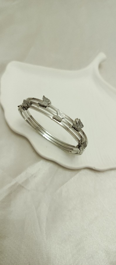 kelebek silver kelepçe